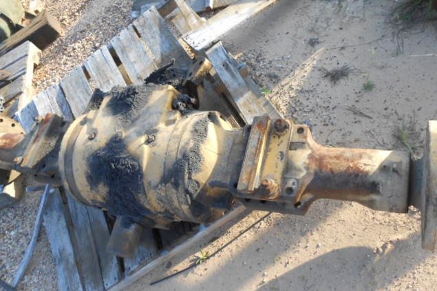John Deere Axles/ DIFF/ PLANETARY  Part and Part Machine